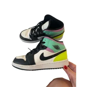 Nike Kid's Boy's Jordan 1 Mid GS Pastel Sneaker Shoes White Green Size 5.5Y