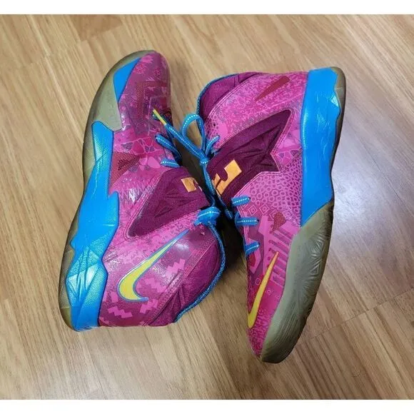 Nike LeBron Soldier VII Basketball Shoes 12