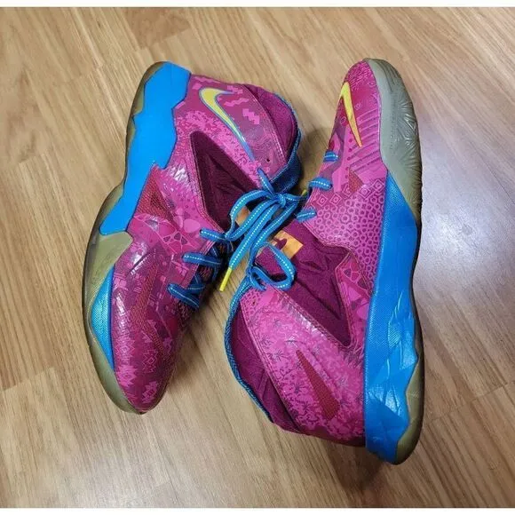 Nike LeBron Soldier VII Basketball Shoes 12
