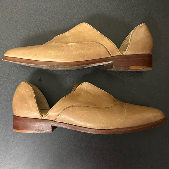 Nisolo Women’s Oxford D’Orsay 2.0 Flats Shoes Almond Beige Tan 8.5 Leather
