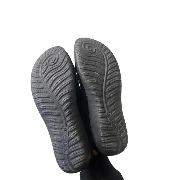 Noat Women's EUR 38 US 7 Metallic Matai Metal Leather Mary Jane Shoes