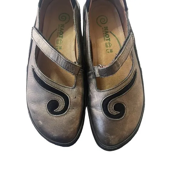 Noat Women's EUR 38 US 7 Metallic Matai Metal Leather Mary Jane Shoes