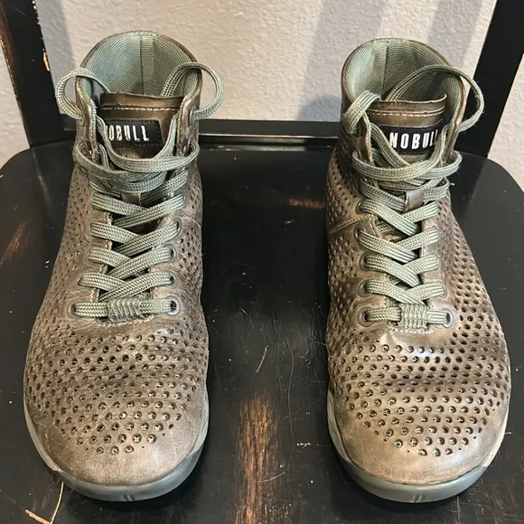 NOBULL TRAINER HIGH- TOP SHOES unisex.