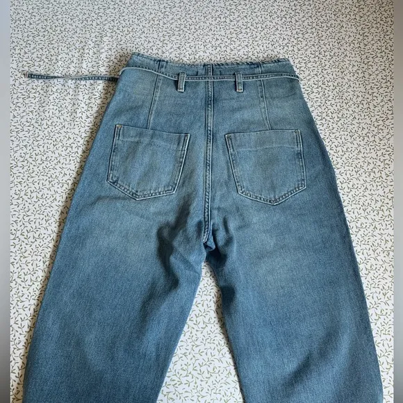 NOCTURNEWomen's High-Waisted MomJeans 👖‼️‼️