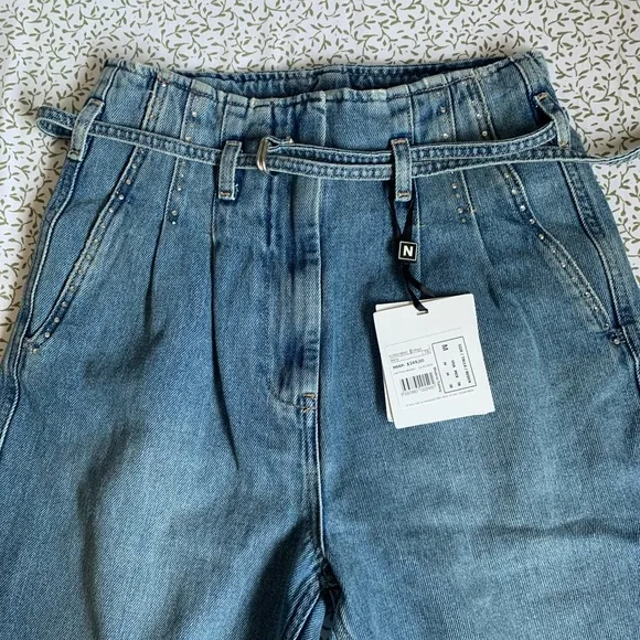 NOCTURNEWomen's High-Waisted MomJeans 👖‼️‼️