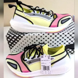 NWB ADIDAS BY STELLA McCARTNEY ULTRA BOOST LIGHT WOMEN SHOES
