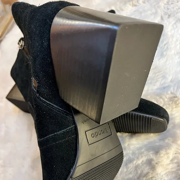 NWOB $149 Blondo Salome Waterproof Bootie