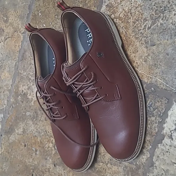 NWOB FootJoy Premiere Series - Field Spikeless DryJoy Golf Shoes Size 9.5