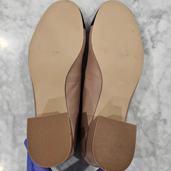 NWOB Steve Madden Eli Pumps‎ Nude and Black size 9.5