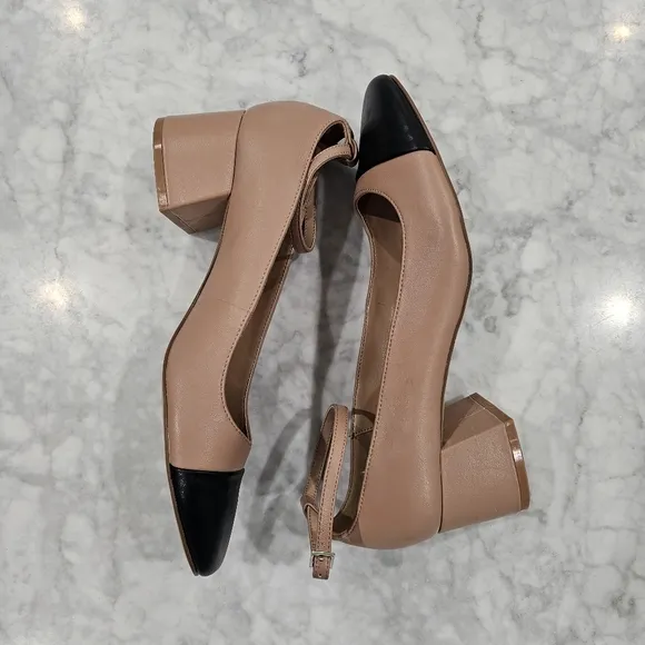 NWOB Steve Madden Eli Pumps‎ Nude and Black size 9.5