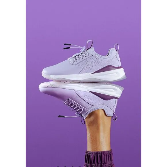 NWOB Unisex Clove Classic Core Collection Lavender Comfortable Shoes  W10.5/M 9