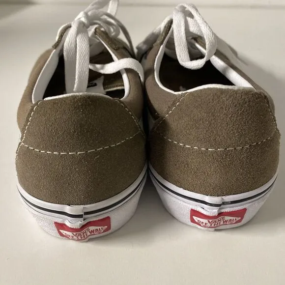 NWOB VANS Sk8 Low Shoes Sneaker Taupe White Leather Suede Lace Up M8.5 W…