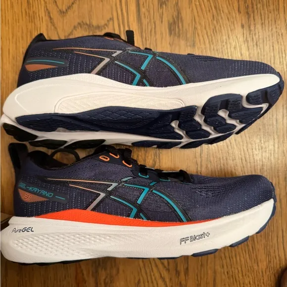 NWOT ASICS Kids Gel-Kayano Boys 1.5 - Size OOS online!