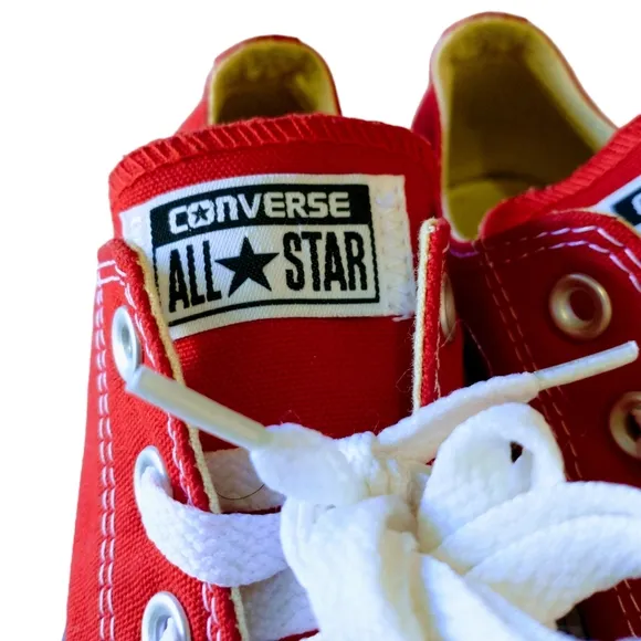 NWOT Converse All Star Women's Shoes.
