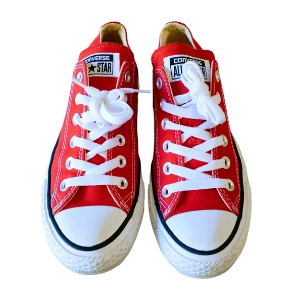 NWOT Converse All Star Women's Shoes.