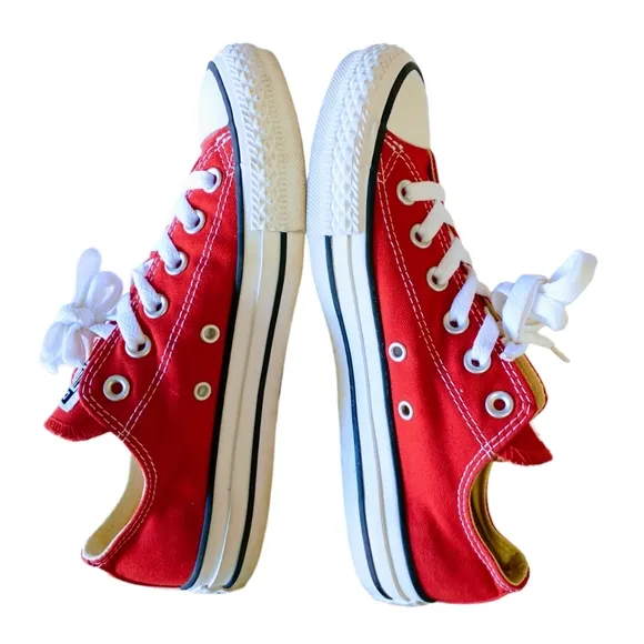 NWOT Converse All Star Women's Shoes.