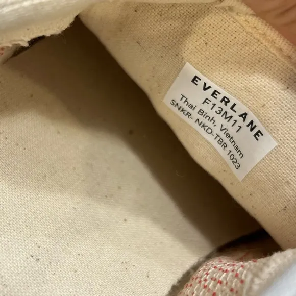 NWOT Everlane The Tread-Bare Sneaker Low Top Shoes Size Woman’s 13 Men’s 11