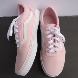 NWOT. SIZE 4.0. Missy VANS low top pink sneakers shoes.