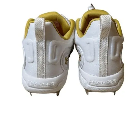 NWOT Under Armour Womens Glyde MT Softball Cleats White Metallic Gold Size 9