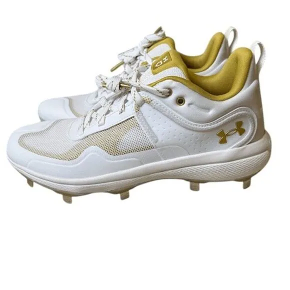 NWOT Under Armour Womens Glyde MT Softball Cleats White Metallic Gold Size 9
