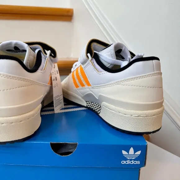 NWT Adidas Forum Low 84 Women’s Sneakers Off White Orange Rush Purple Tint Shoes