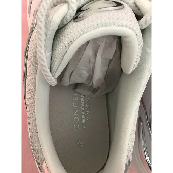 NWT Concept by Skechers to top it off white silver athletic shoes size 8
