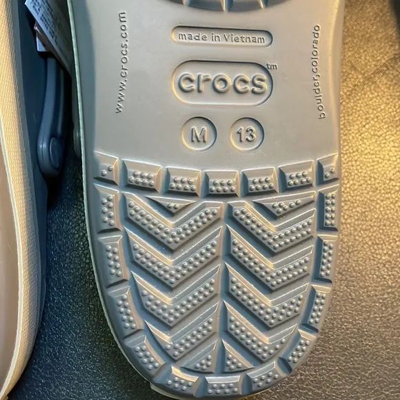 NWT Crocs Mens size 13 Crocband II NICE!