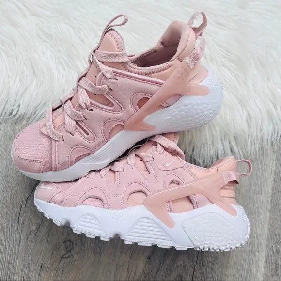 NWT Nike Air Huarache Craft Women’s Shoes
