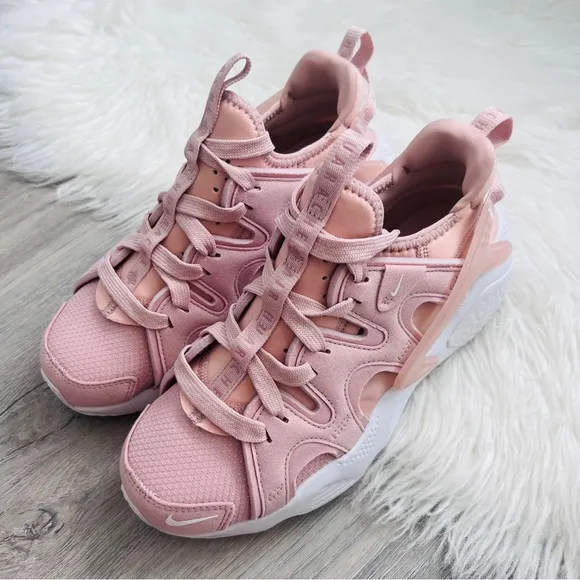 NWT Nike Air Huarache Craft Women’s Shoes