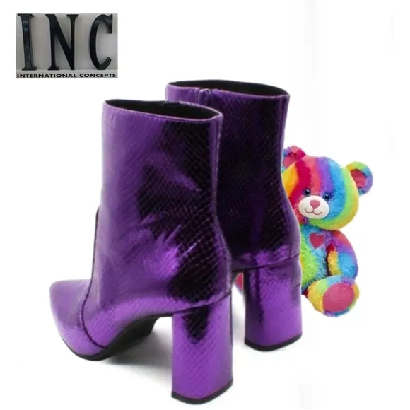 NWT Purple Holographic Snake Sparkle Shimmer Leather Bootie Party Boot Bootie