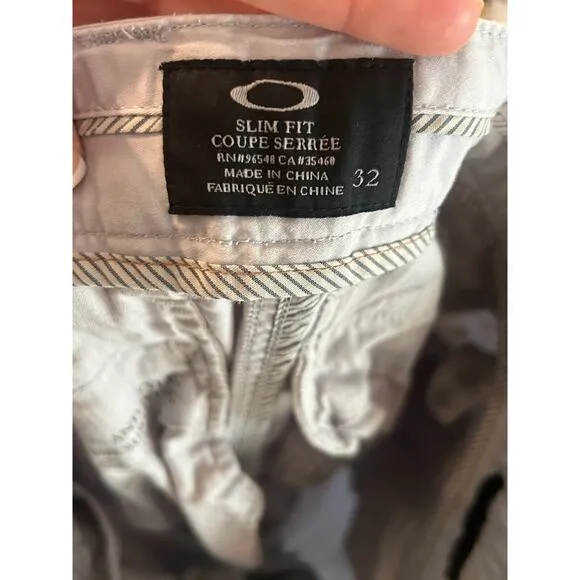 Oakley Men's Slim Fit Coupe Serree Gray Pants size 32