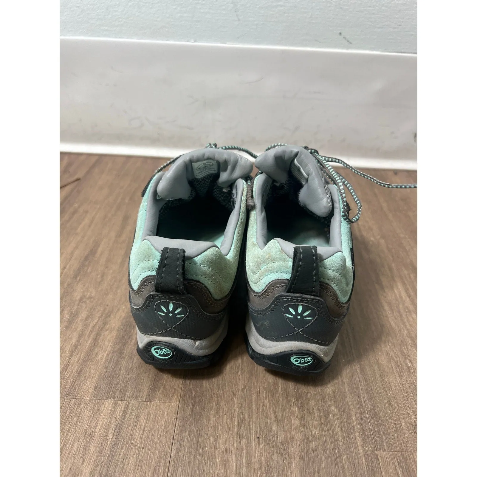 Oboz Hiking Tennis Shoes Waterproof, Fits like a 5