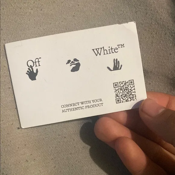 Off-White “Low top Vulcanized” missing tag