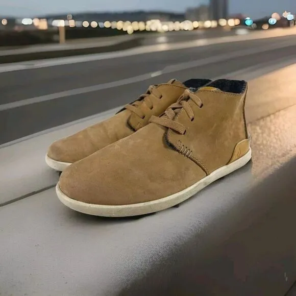 Olukai Hawai'iloa Manu ihu Men's Chukka Boot US 7 Tan Nubuck Lace-Up Shoes