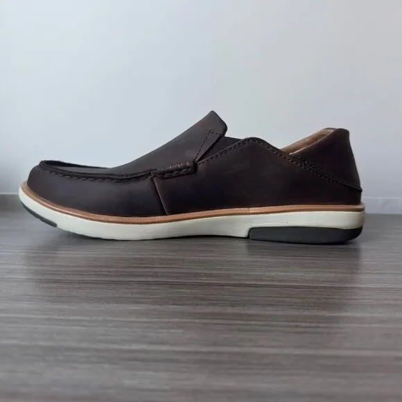 OluKai Kalia Men’s Nubuck Slip On Shoes $130 in Dark Wood