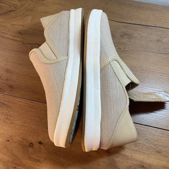 Olukai Ki'Ihele 'Ili Beige Leather Shoes Sneakers Women's Size 8 NWT - No Box