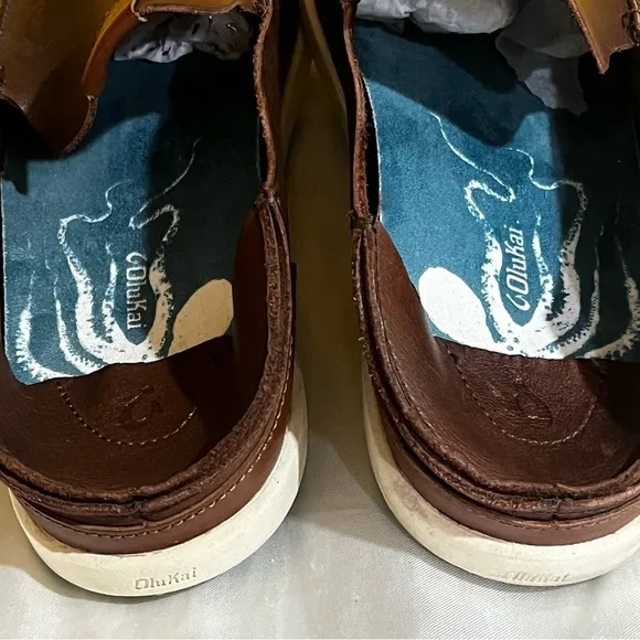 OluKai Nalukai Slip-On shoes men’s 8 leather causal loafer - drop heel