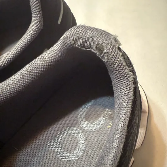 On Cloud Black Athletic Shoes with Unique Cushioning