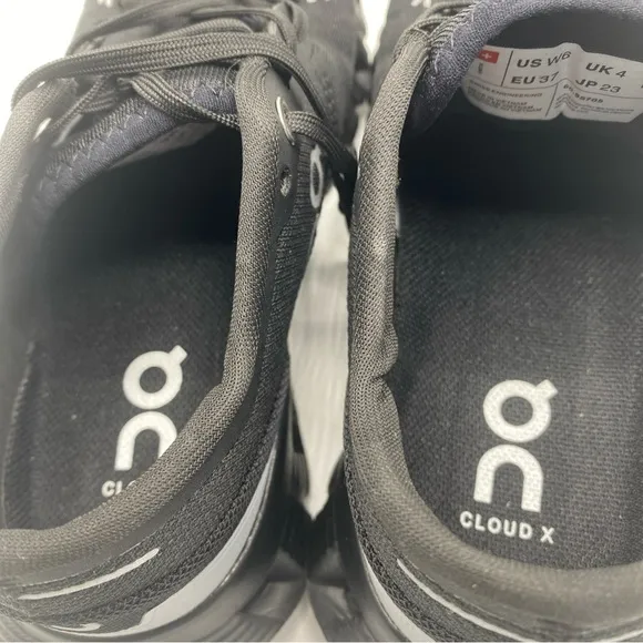 On Cloud X Helion Cloudtec Low Top Running Shoes Women's Size 6 JP23 Black Gray