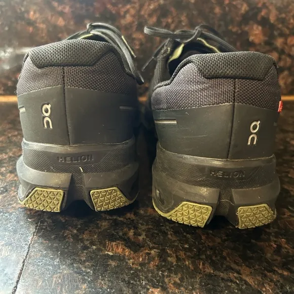 ON CLOUDVENTURE MEN RUNNING SHOES 14