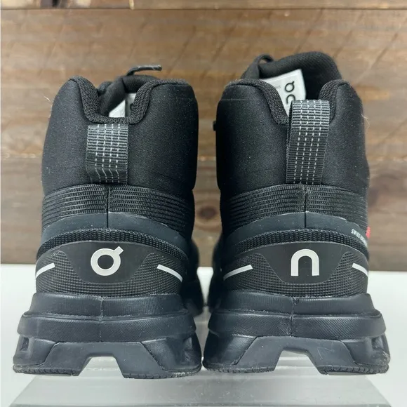 On Men's Cloudrock 2 Waterproof Black Hiking Boots Shoes Size US 7 EUC