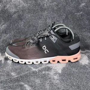 ON Run Cloudflow  Lightweight Sneakers Women Sz US 10.5
