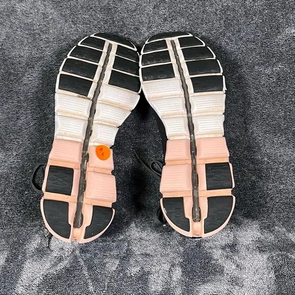 ON Run Cloudflow  Lightweight Sneakers Women Sz US 10.5