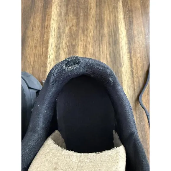 On Running Cloudmonster Black Size 13