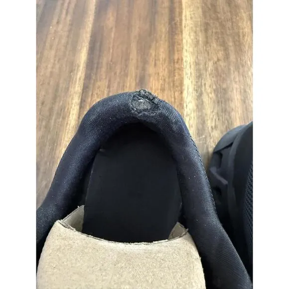 On Running Cloudmonster Black Size 13