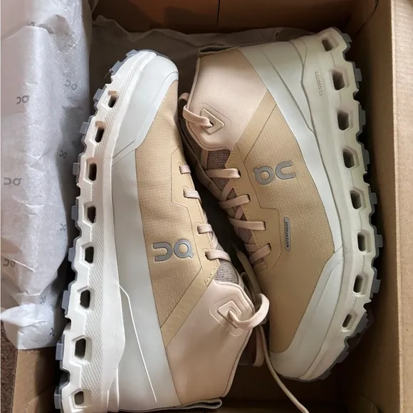 On Running Cloudroam Waterproof Running shoes in Savannah   Ivory