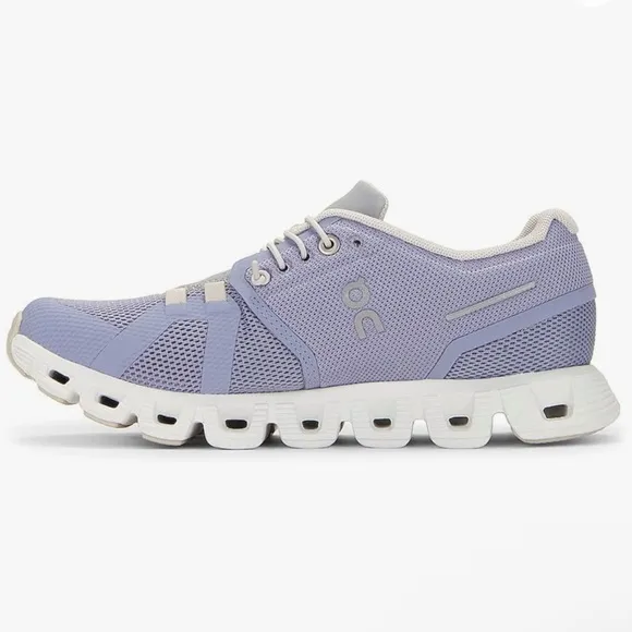 On Running On Cloud 5 Color: Nimbus/Alloy women 9.5 gently used