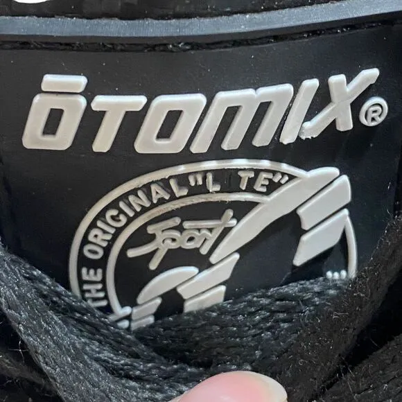 Otomix‎ Mens Size 7.5 US Ninja Warrior Black Bodybuilding Weightlifting Boxing