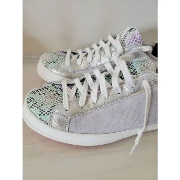 P448 John Sneaker Metallic Silver Pearl Low Top Shoes Snakeskin Sz 40, 9.5