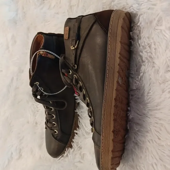 Pikolinos Womens LAGOS high-top sneaker 42 EU / 11 US in Olive Green &amp; Brown